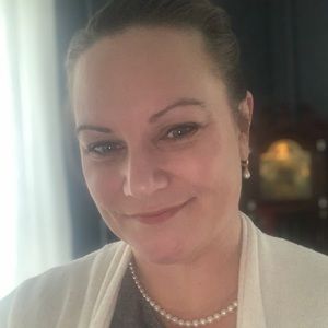 Meet your Posher, Annette